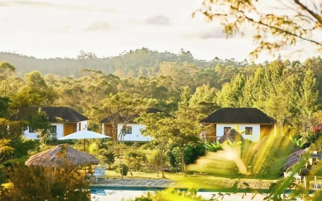 Andasibe Sifaka Lodge