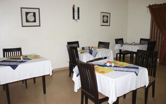 Michelle Suites