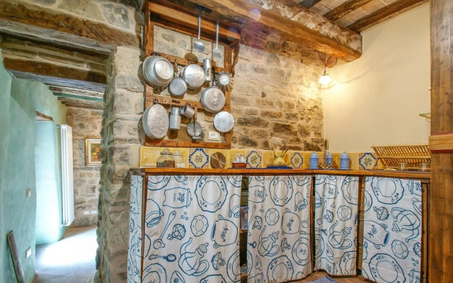 Beautiful Apartment in Villagrande di Monteco With 2 Bedrooms