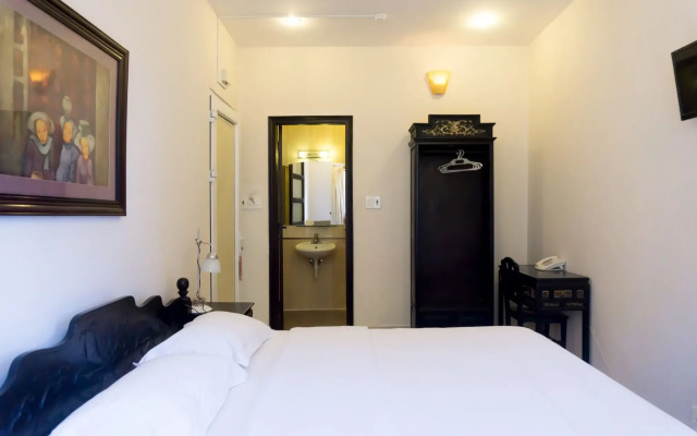 Hue Nino Hotel