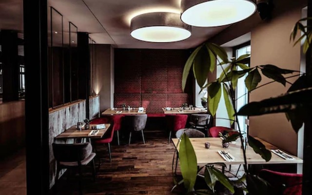 Alexxanders Restaurant & Bordinghouse