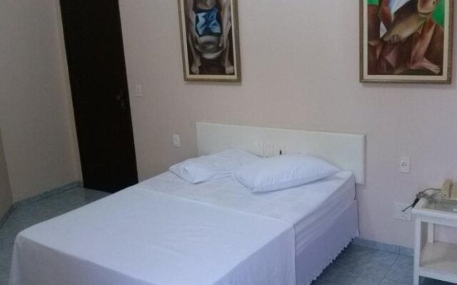 Hotel Marathi Park