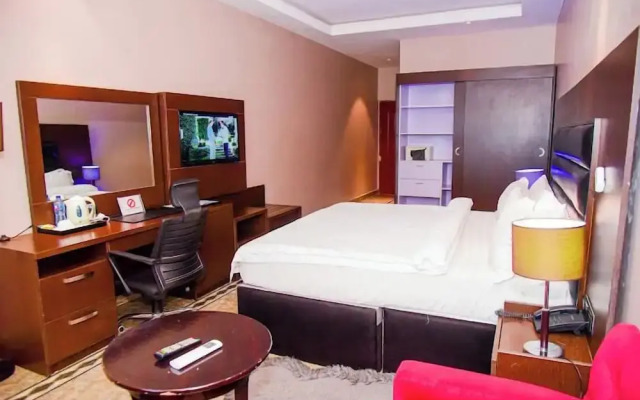 Haute ApartHotel
