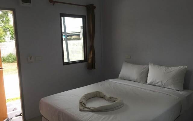 OYO 894 Pakdee Resort2
