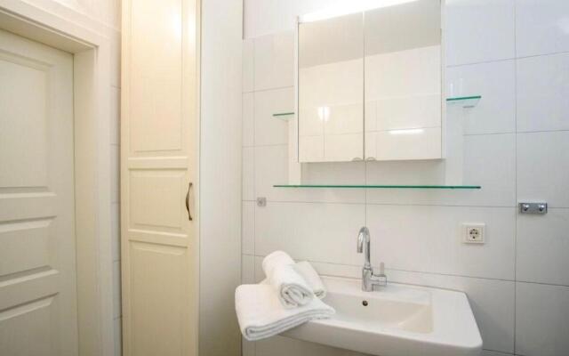 Strandhotel-Heiligenhafen-Wohnung-102-Suedblick-Typ-IV