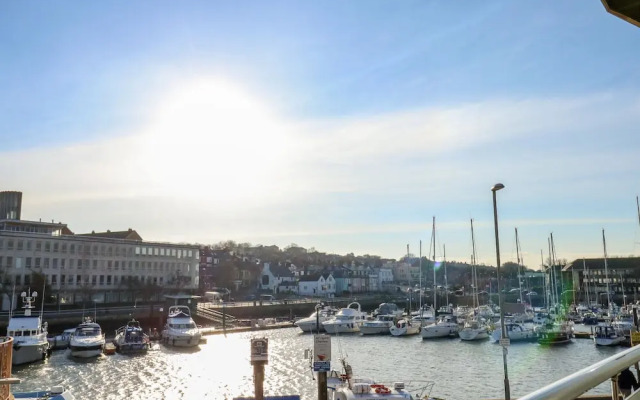 Harbourside Haven Apartment 2