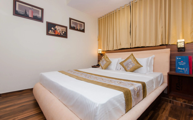 Hotel Axis International