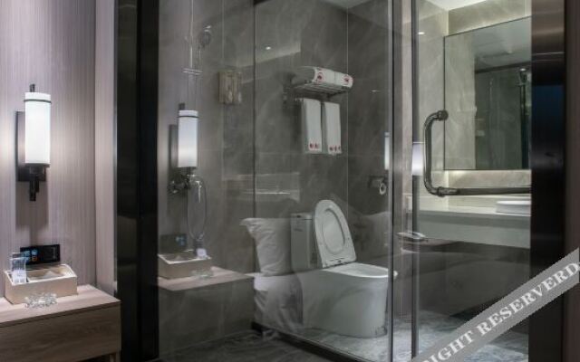 Yinxing Business Hotel