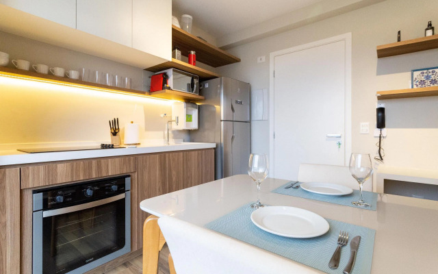 Apartamento novo, silencioso e com infraestrutura de lazer na Vila Madalena.