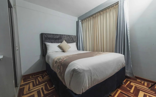 San Pedro Apartments