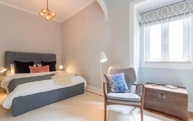 Beautiful and Stylish 5BR in the heart of Chiado