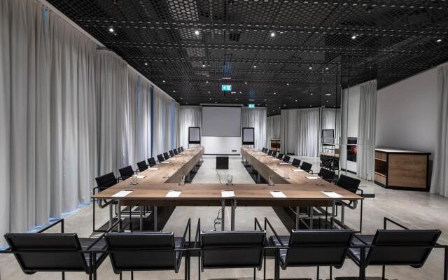 Moxy Tbilisi