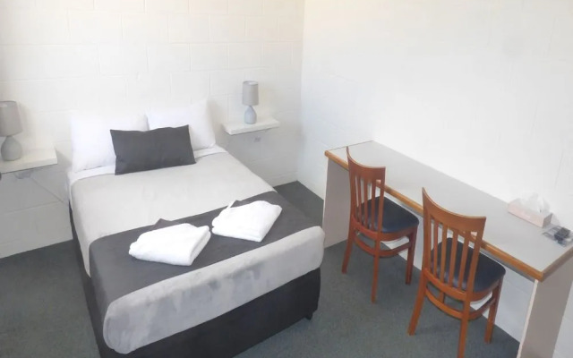 Banjo Paterson Motor Inn