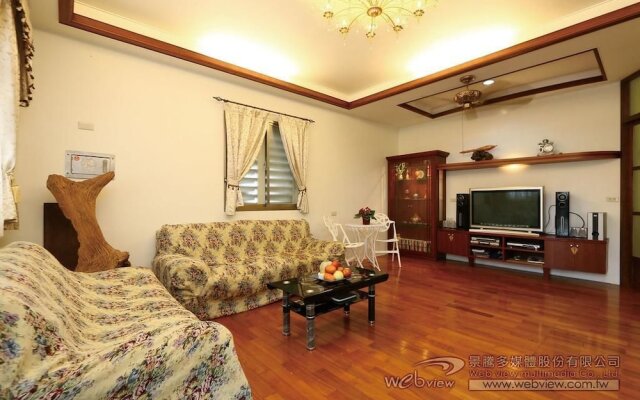 Zuoan Huati B&B