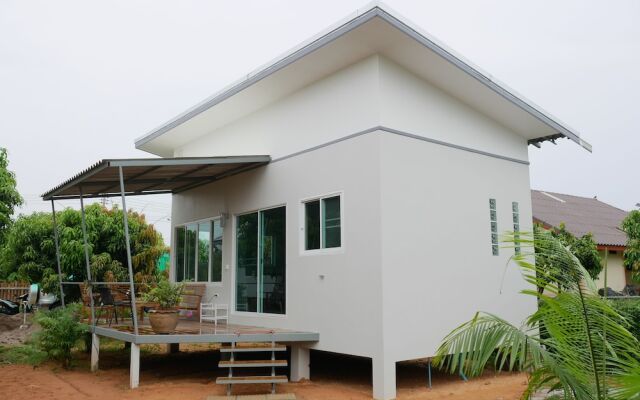 Mangogarden Guesthouse