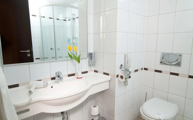 Hotel Rapsodia City Center