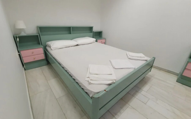 TK1 George Apartments by the Airport