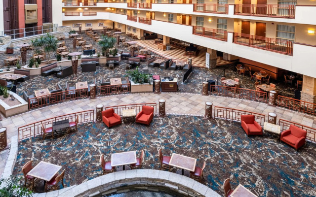 Embassy Suites by Hilton Albuquerque