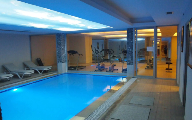 Acar Hotel