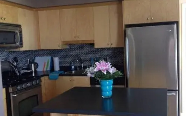 LM Stays - Nepean Street Townhouse