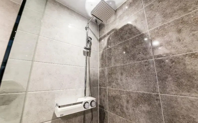 Jongno Lumia Tourist Hotel