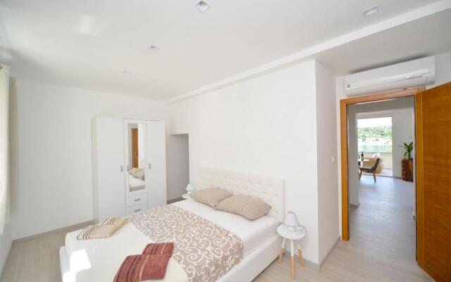P&I Apartments Jadranska 74,Dobrota