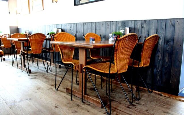 Eetcafe Pension t Overleg