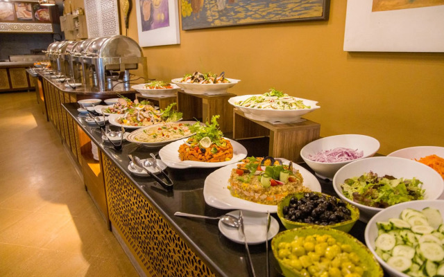 El Oumnia Puerto & Spa