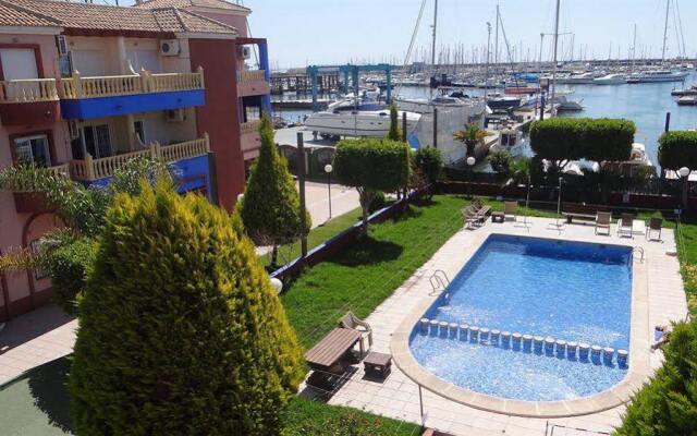 Apartamentos Marina Internacional