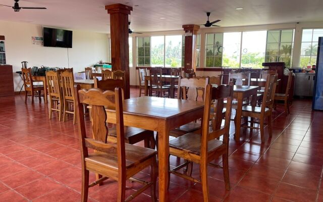 Hotel Real Costa Inn