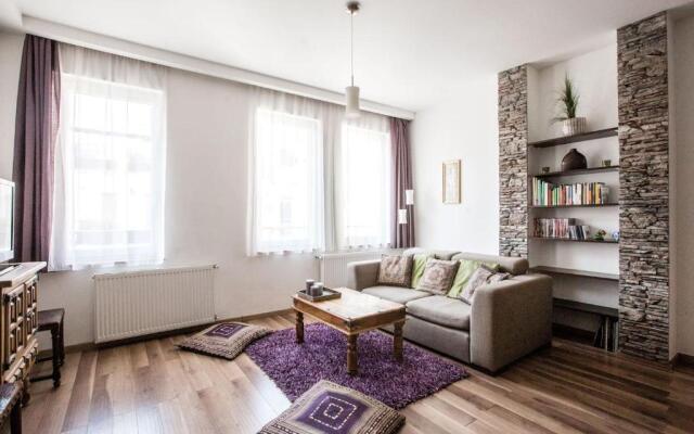 Szondi duplex apartment