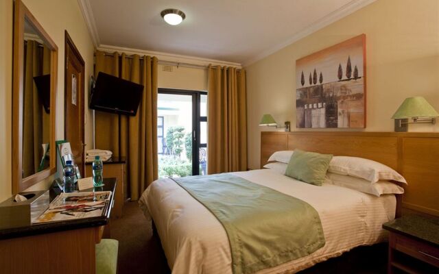 Sentinel Luxury Suite Hotel