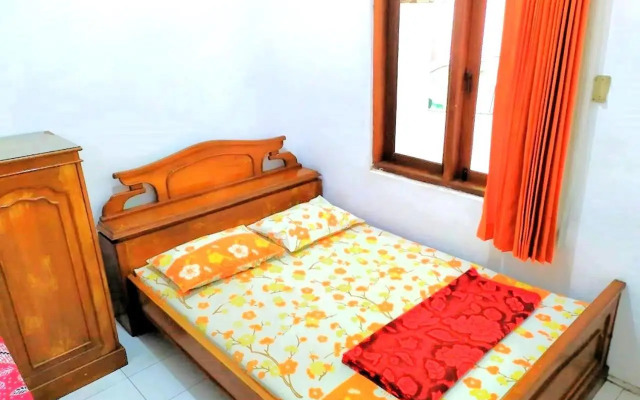 Santalum Hotel