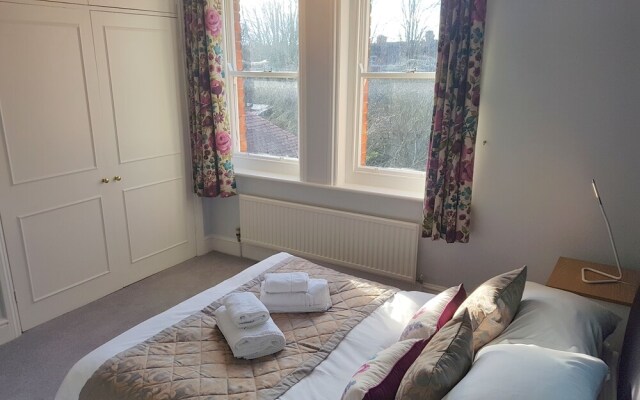 Woodstock Road Apartments (Peymans)