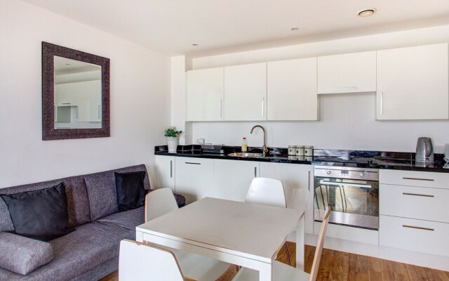 Chic Apartment in Manchester Near Old Trafford
