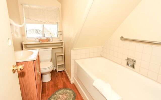 Big Bear 4 Seasons Lodge