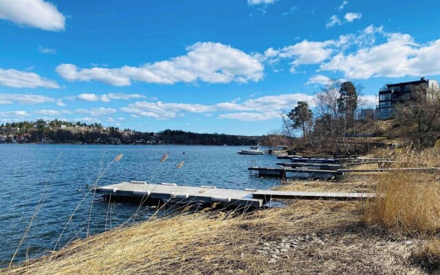 Lovely 2-bed Flat In Stockholm