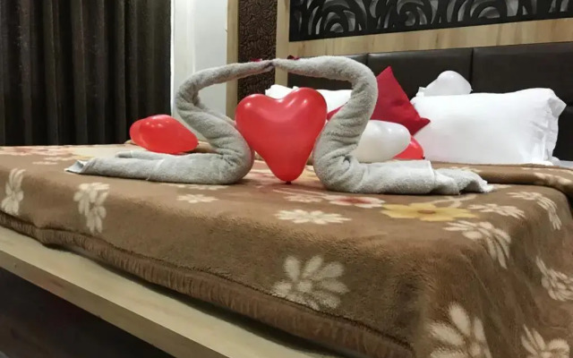Hotel Veersarthak Residency