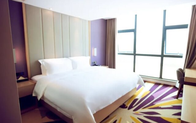 Lavande Hotel (Shenzhen Pingshan High Speed Railway Station)