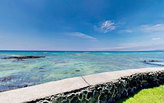 22 Puako Beach Drive Cottage 1 Bedroom 1 Bathroom Cottage