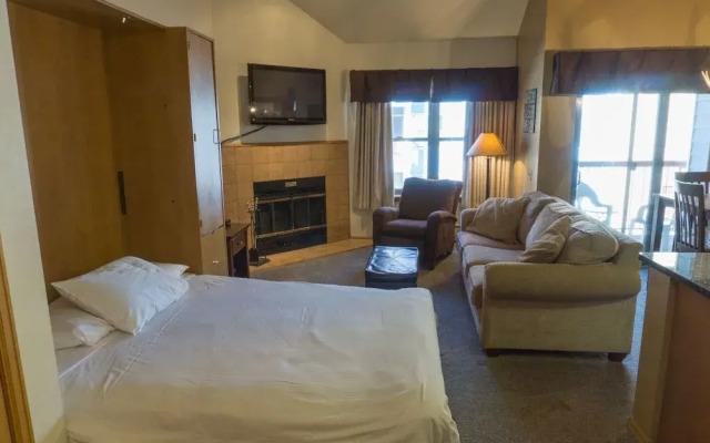 River Mtn Lodge E307