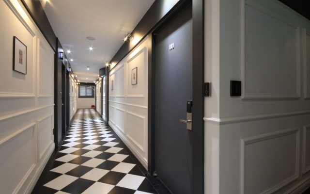 Brown Dot Hotel Jinhae