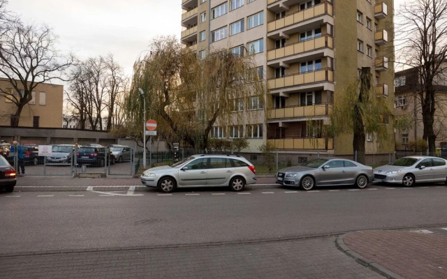 Ochota Homely Apartment