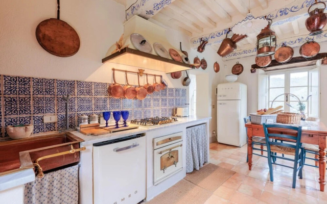 Gran Burrone Castle in Borgo a Mozzano