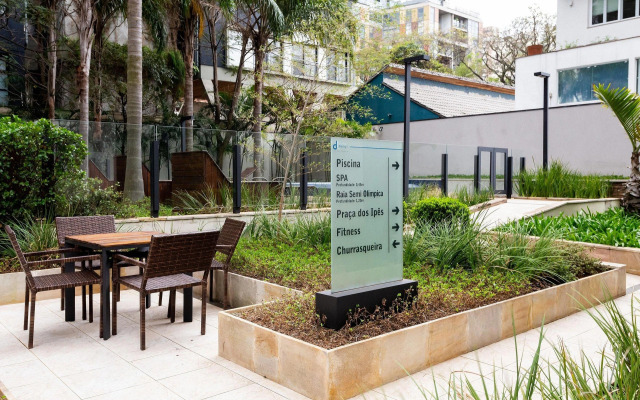 Apartamento novo, silencioso e com infraestrutura de lazer na Vila Madalena.