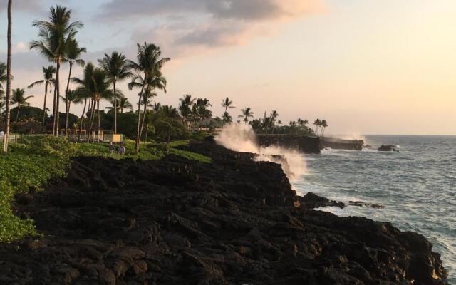 Beach Villas at Kahaluu Beach