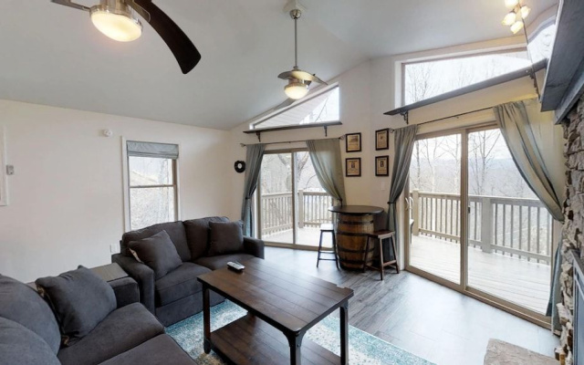 Distiller's Den 2 Bedroom Cabin by RedAwning