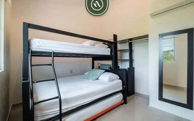 2BR Condo in Acapulco With Private Patio - Pool