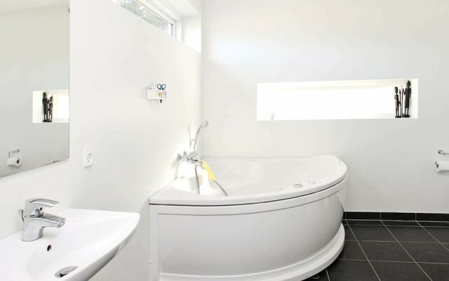 Charming Holiday Home in Ålbæk With Indoor Whirlpool