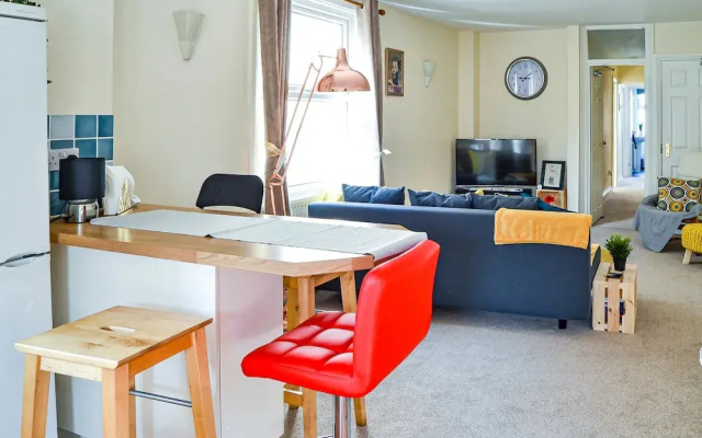 Ella Fitzgerald - Luxury 2 Bedroom Apt